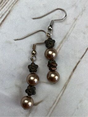 Vintage. Bronze Pearl Floral Drop Earrings